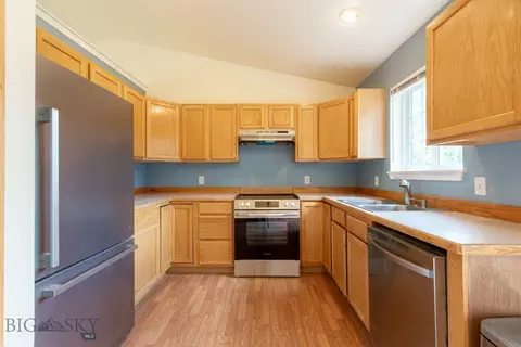 2602 Daisy Dr, Bozeman, MT 59718 photo 9