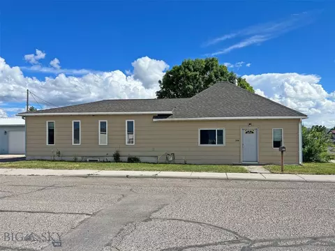 304 E Franklin Ave, Dillon, MT 59725