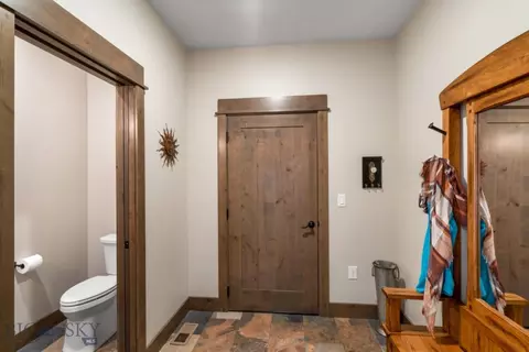Entry Way - 4243 E Baseline Rd, Belgrade, MT 59714 photo 2 of 2