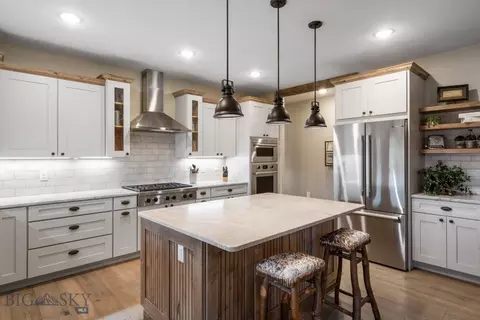 Kitchen - 4243 E Baseline Rd, Belgrade, MT 59714 photo 7 of 7