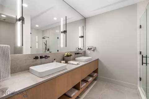 Bath - 611 E Peach St #202, Bozeman, MT 59715 photo 1 of 4