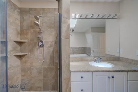 Bath - 119 Bennett Dr, Bozeman, MT 59715 photo 5 of 8