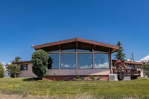 304 N Brooke St, Whitehall, MT 59759