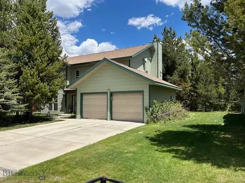 601 Electric St N, West Yellowstone, MT 59758