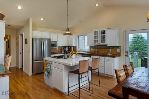 166 Mcgee Dr, Bozeman, MT 59715 photo 11