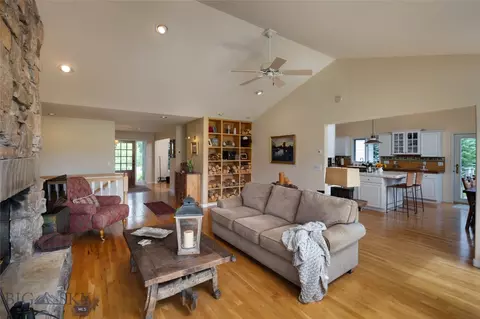 166 Mcgee Dr, Bozeman, MT 59715 photo 9