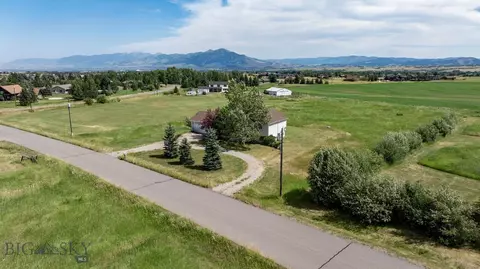 8210 War Eagle Dr, Bozeman, MT 59718