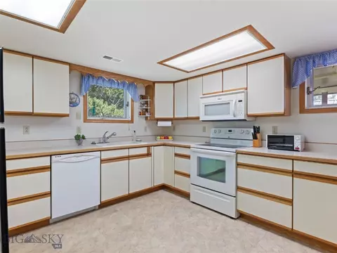 101 E Armitage St, Ennis, MT 59729 photo 25