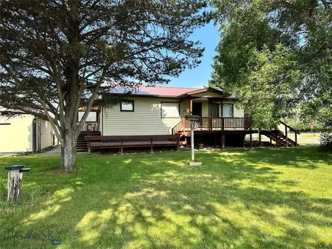 101 E Armitage St, Ennis, MT 59729 photo 3