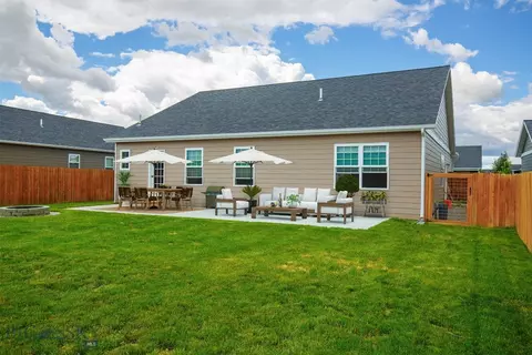 1007 Falcon Ridge Blvd, Belgrade, MT 59714