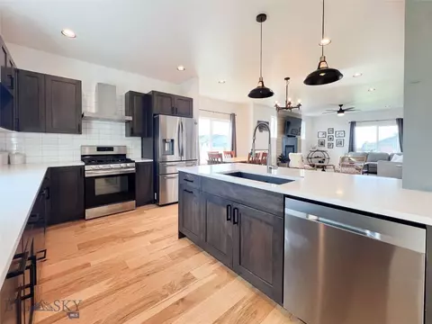 291 Mccullough, Bozeman, MT 59718 photo 4