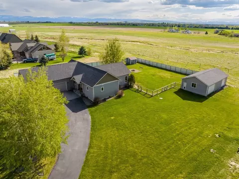57 Laden Ln, Bozeman, MT 59718
