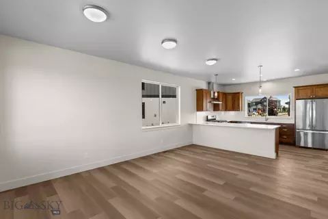 92 Horseshoe Loop, Bozeman, MT 59718 photo 5