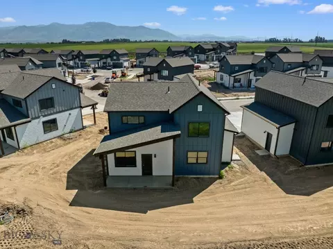 92 Horseshoe Loop, Bozeman, MT 59718 photo 21