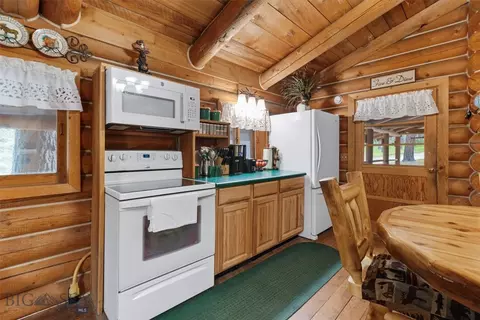 2010 Silver Ridge Rd, Hamilton, MT 59840 photo 10