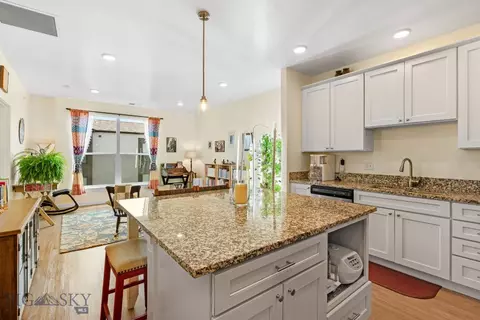 2720 Sartain #305B, Bozeman, MT 59718