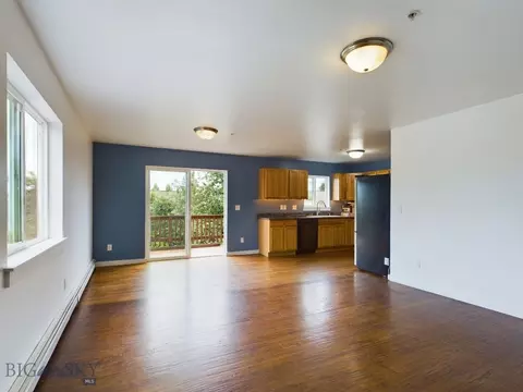 1004 Cruiser Ln #O, Belgrade, MT 59714
