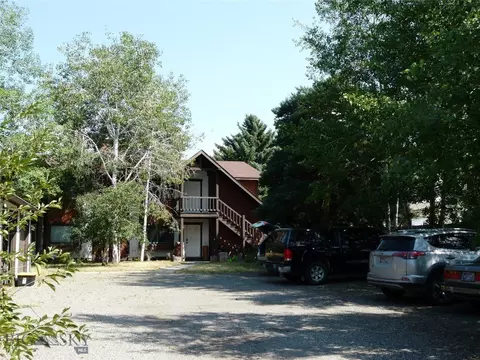 226 S 18th Ave #C, Bozeman, MT 59715