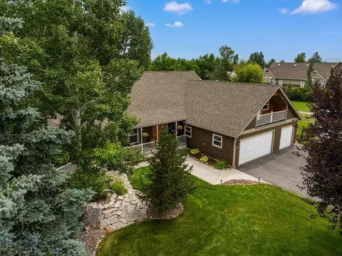 20 Kandace Ln, Belgrade, MT 59714