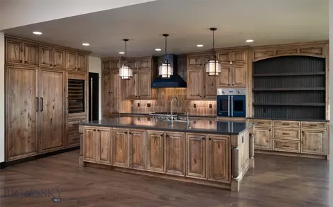 210 Moon Shadow Dr, Bozeman, MT 59715 photo 12
