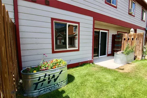 1006 Cruiser #J, Belgrade, MT 59714