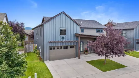 2732 Hedgerow Ct, Bozeman, MT 59718