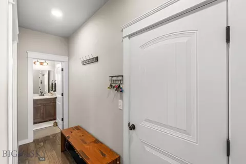 Entry Way - 1303 Powers Blvd, Belgrade, MT 59714 photo 5 of 7