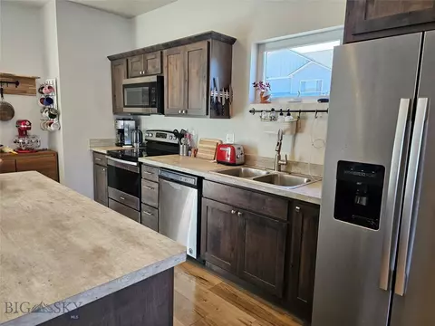 3290 Breeze Ln, Bozeman, MT 59718 photo 11