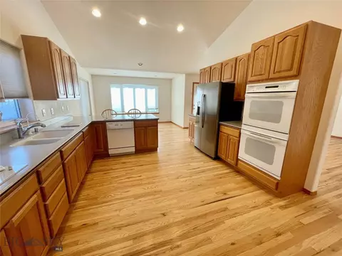 1132 E Center St, Dillon, MT 59725 photo 11