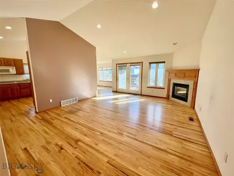 1132 E Center St, Dillon, MT 59725 photo 9