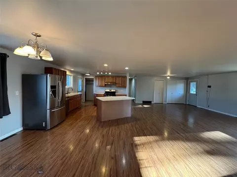 204 W 8th Ave, Big Timber, MT 59011 photo 6