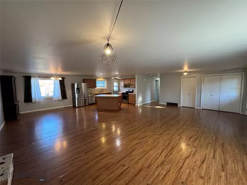 204 W 8th Ave, Big Timber, MT 59011 photo 8