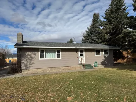 204 W 8th Ave, Big Timber, MT 59011 photo 2
