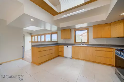 Kitchen - 311 Donegal Dr, Bozeman, MT 59715 photo 6 of 9
