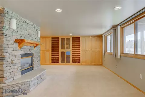 Living - 311 Donegal Dr, Bozeman, MT 59715 photo 5 of 8