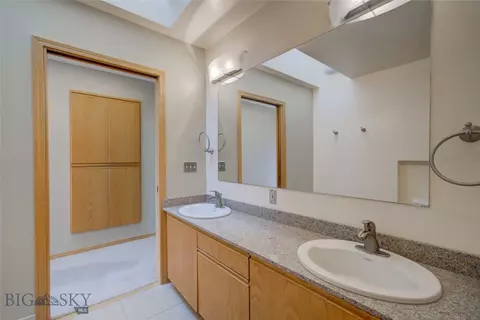 Bath - 311 Donegal Dr, Bozeman, MT 59715 photo 4 of 10