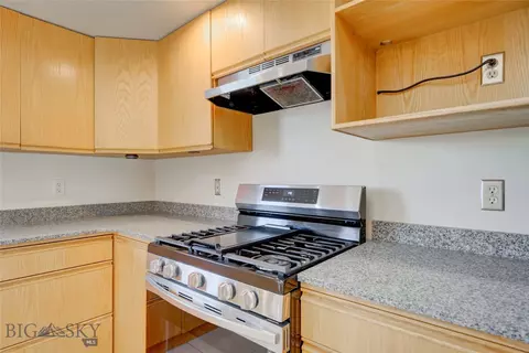 Kitchen - 311 Donegal Dr, Bozeman, MT 59715 photo 4 of 9