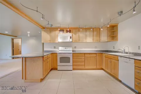 Kitchen - 311 Donegal Dr, Bozeman, MT 59715 photo 3 of 9