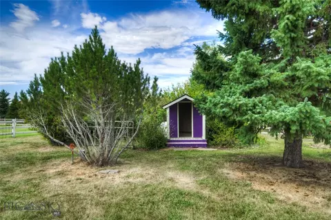 Exterior - 311 Donegal Dr, Bozeman, MT 59715 photo 3 of 8