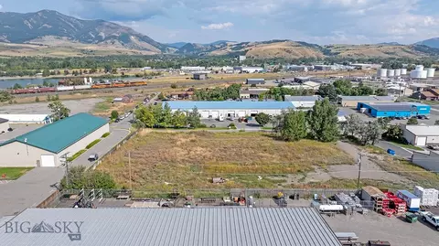 111 Maus Ln, Bozeman, MT 59715