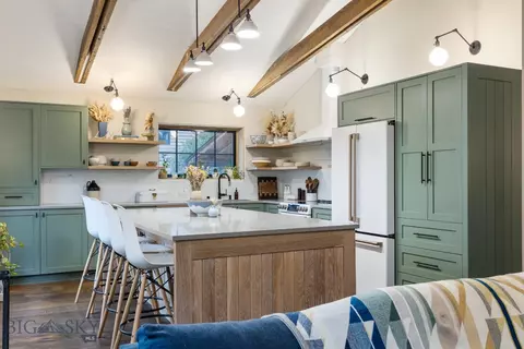 2518 W Babcock St, Bozeman, MT 59718
