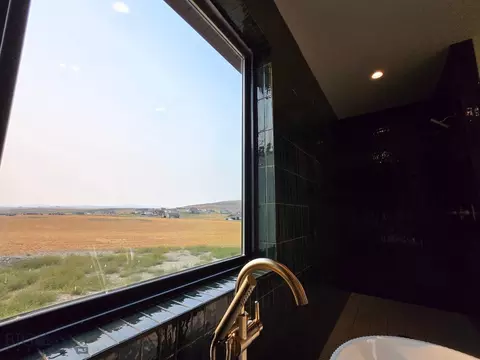 Bath - 98 Rolling Prairie Way, Three Forks, MT 59752 photo 3 of 6