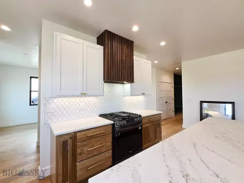 Kitchen - 98 Rolling Prairie Way, Three Forks, MT 59752 photo 4 of 8