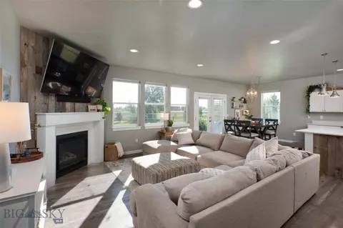300 Stewart Loop, Bozeman, MT 59718 photo 9