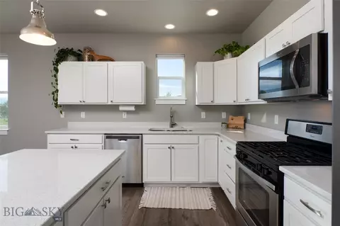 300 Stewart Loop, Bozeman, MT 59718 photo 14