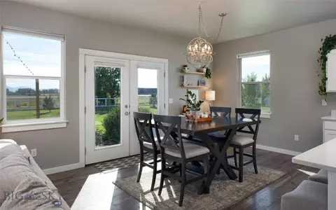 300 Stewart Loop, Bozeman, MT 59718 photo 16