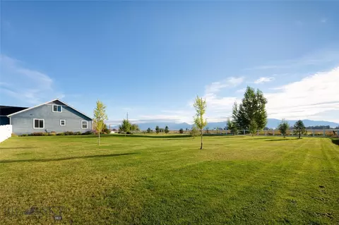 300 Stewart Loop, Bozeman, MT 59718 photo 32