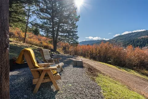 4090 Trail Creek Rd, Bozeman, MT 59715