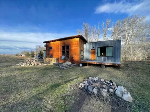 Undisclosed, Bozeman, MT 59718 photo 2