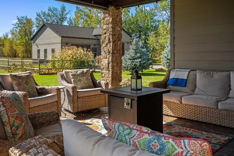 Exterior - 76 Silver Fox Ln, Belgrade, MT 59714 photo 5 of 24
